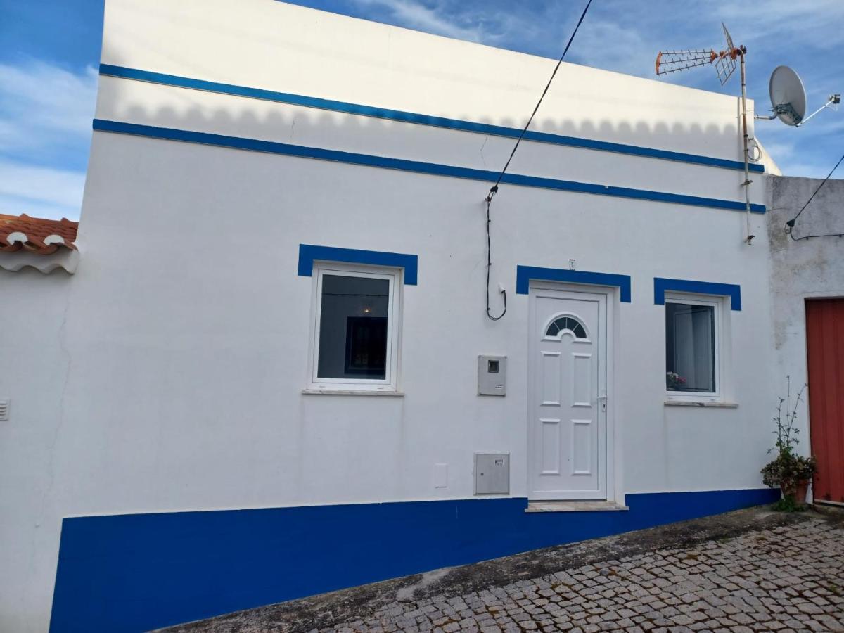 Villa O Refugio Dos Pais Bordeira  Exterior foto