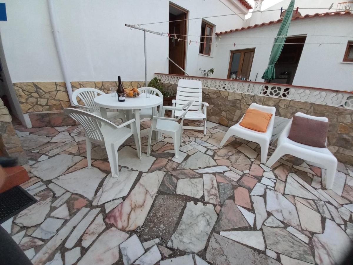 Villa O Refugio Dos Pais Bordeira  Exterior foto